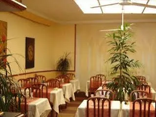 Hotel Le Regina 2*